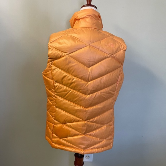 The North Face Women's Orange Sleeveless Puffer Vest - Size L - Picture 5 of 12